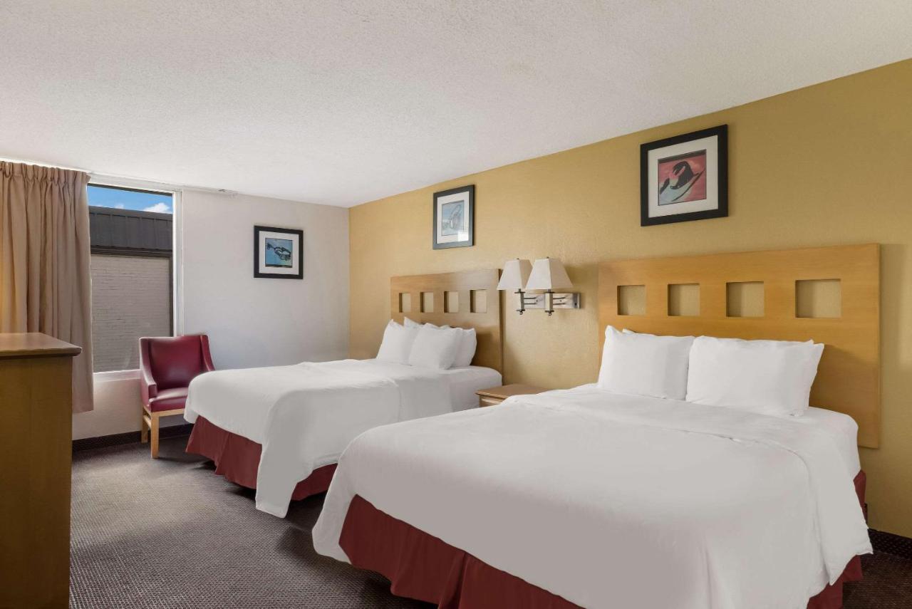 Quality Inn 爱丽丝 外观 照片